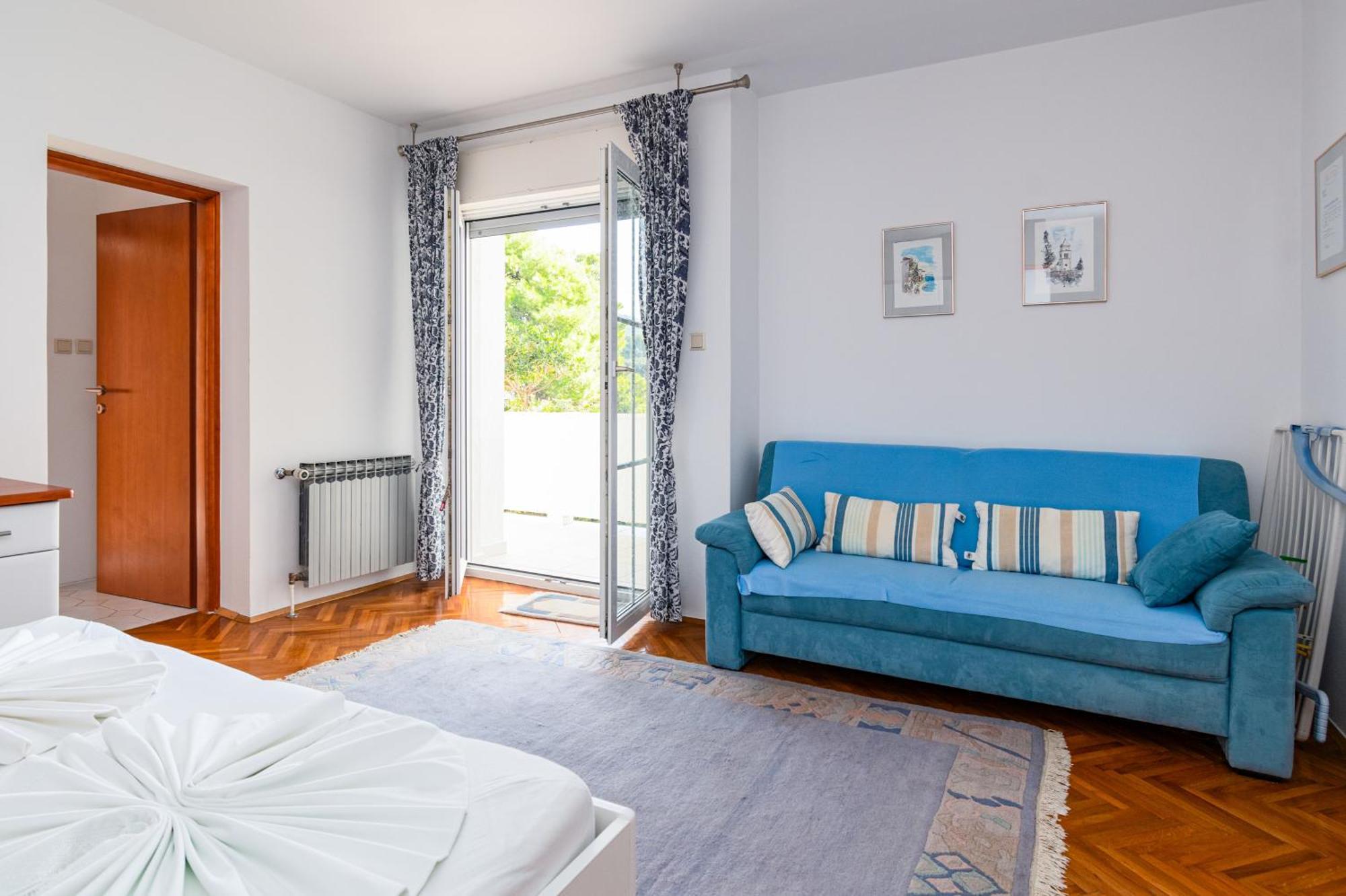 Apartmán With A Parking Space Banjol, Rab - 5022 Banjol