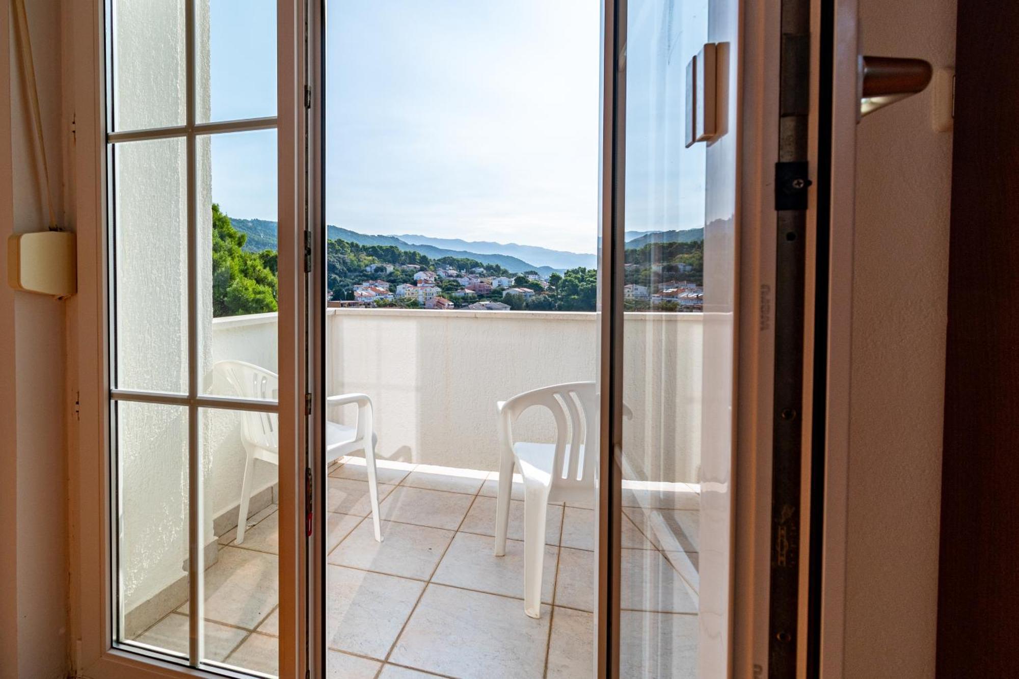Apartma With A Parking Space Banjol, Rab - 5022 Banjol