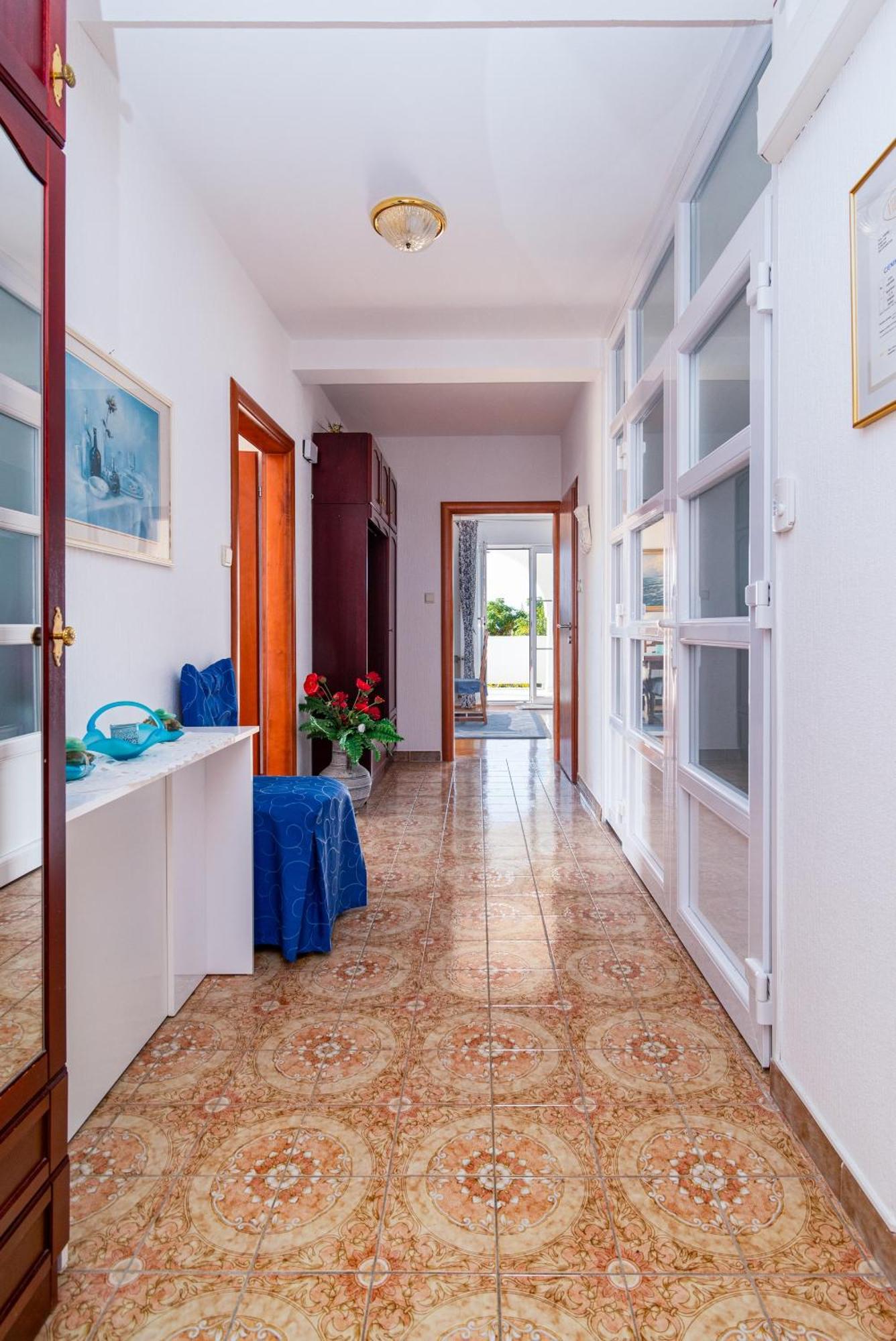 With A Parking Space Banjol, Rab - 5022 Apartman