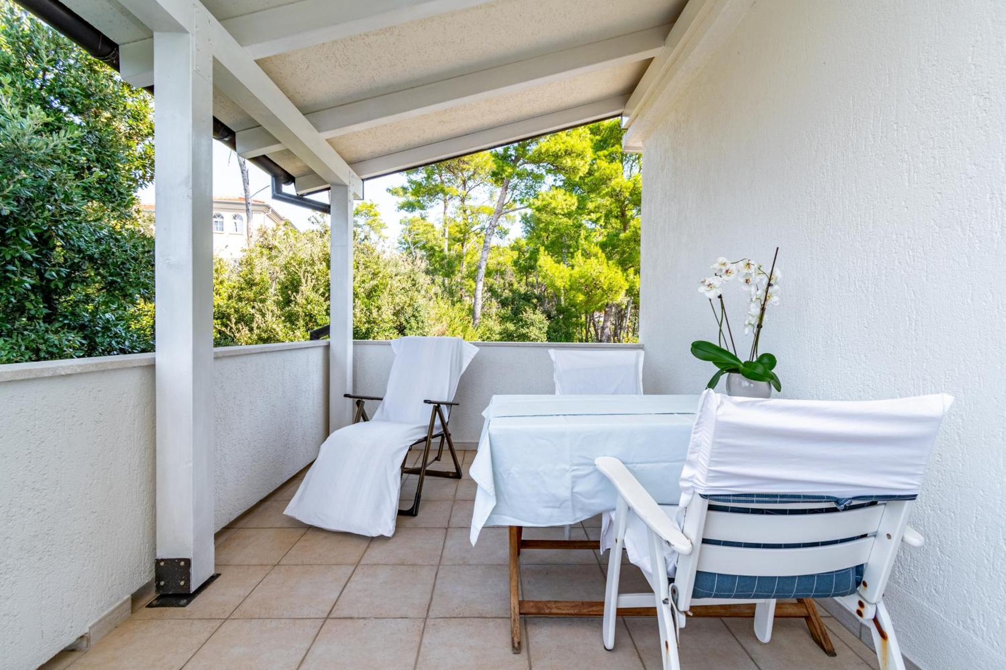 Apartman With A Parking Space Banjol, Rab - 5022 Banjol